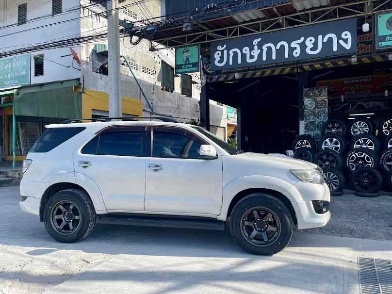 ยักษ์ซ่าล้อซิ่ง ยักษ์การยาง - 1