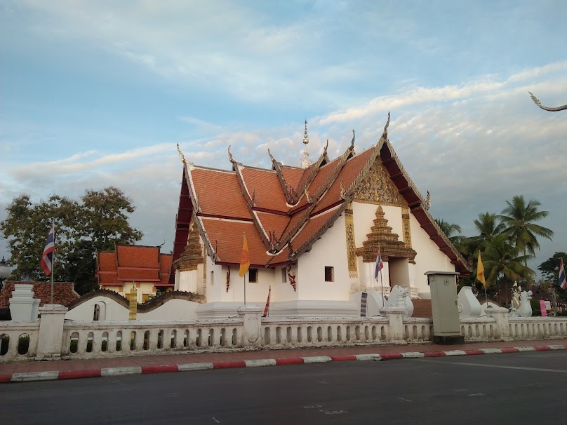 รถตู้เช่าน่าน By Rak Khun Tour - 2