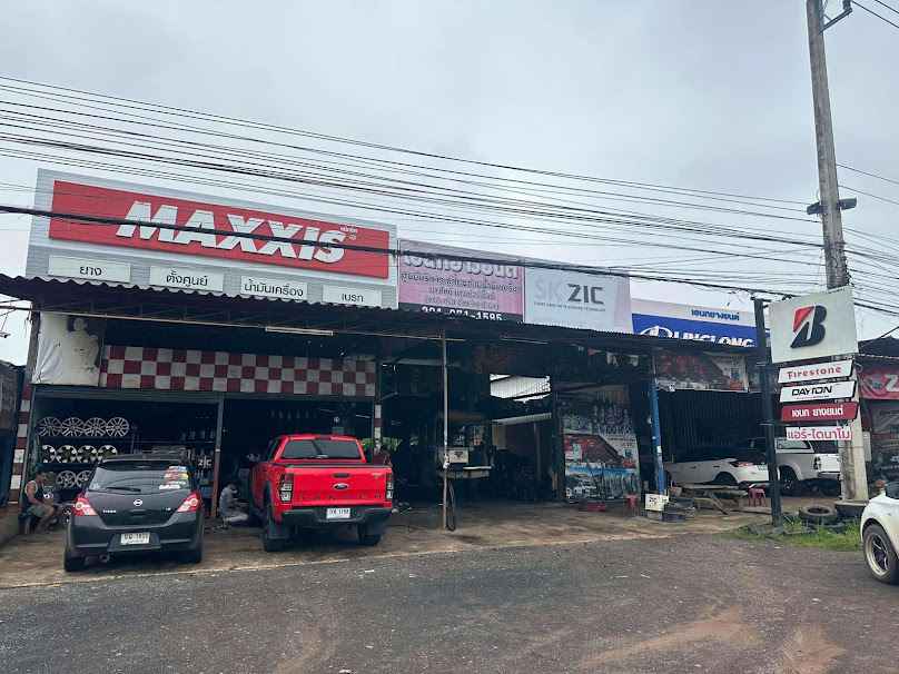 รถยก-รถสไลด์ รถเครน อ.น้ำยืน - 4