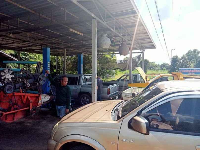 รถสไลด์ ม่วงสามสิบ เขื่องใน ดอนมดแดง ตะกาลพืชผล