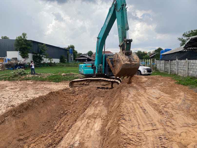 รับขุดสระ รับเหมาถมที่ บุญทวีทรัพย์ - 2