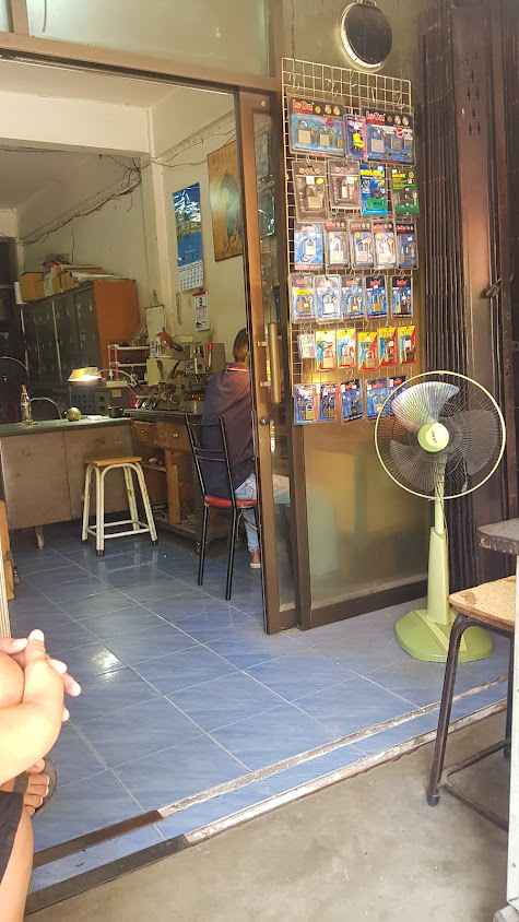 รับทำกุญแจ