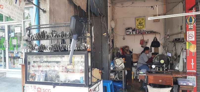 ร้านกุญแจตลาดเตาปูน (707 บริการ) - 3