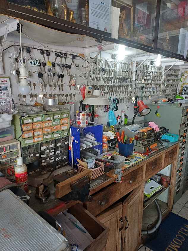 ร้านกุญแจ ลำปาง กาดเมฆ - 4