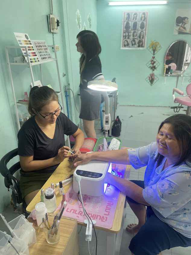 ร้านความงามรักสวย - 2