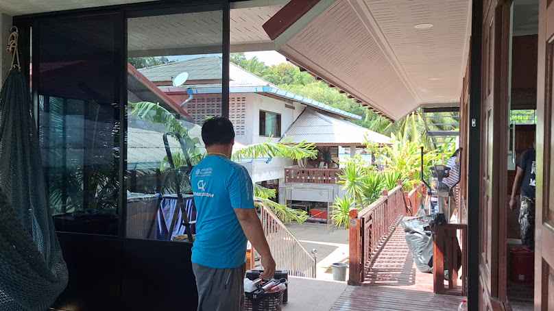 ร้านคำอ้ายกระจกอลูมิเนียม - 3