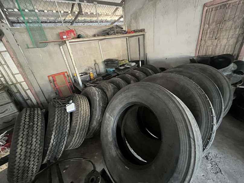 ร้านคิว การยาง รับปะยางในและนอกสถานที่ตลอด 24 ชั่วโมง - 2