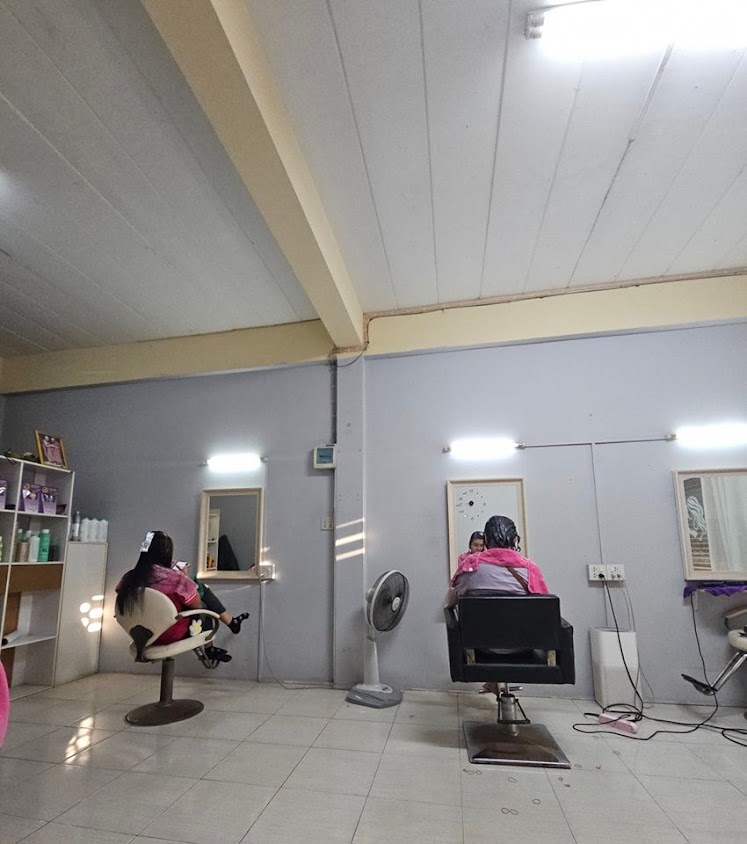 ร้านชมพูซาลอน โคราช Chomphu Salon Korat - 4