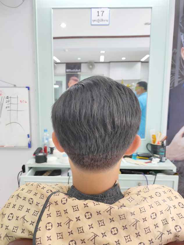 ร้านช่างผมBARBERหนองนารี - 2
