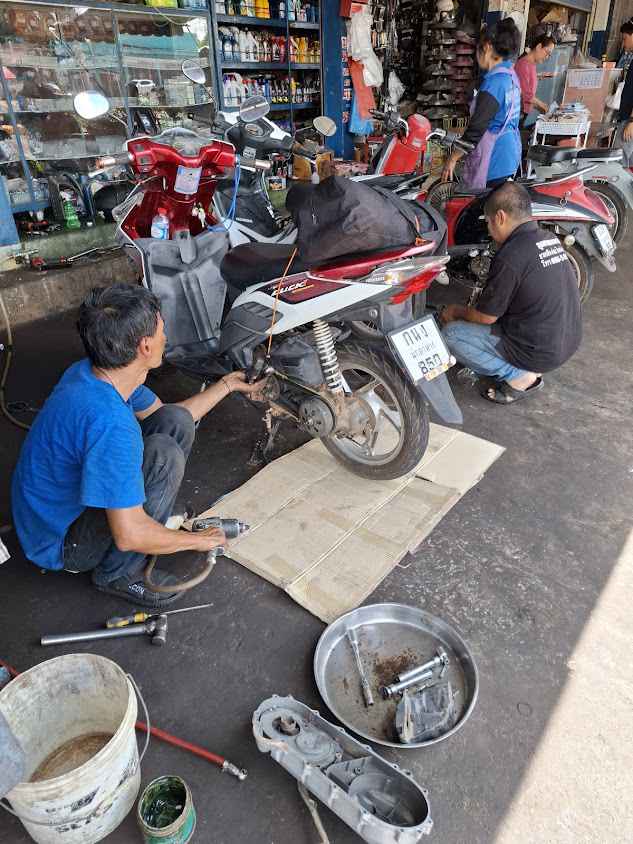 ร้านช่างพลบริการ - 4