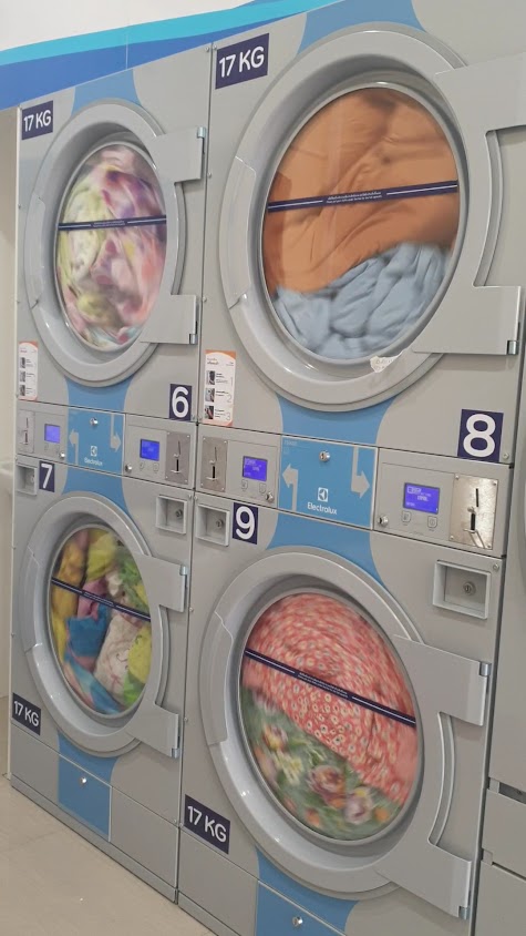 ร้านซักผ้า อบผ้า Wash & Go (by Electrolux) สาขา 1 - 3