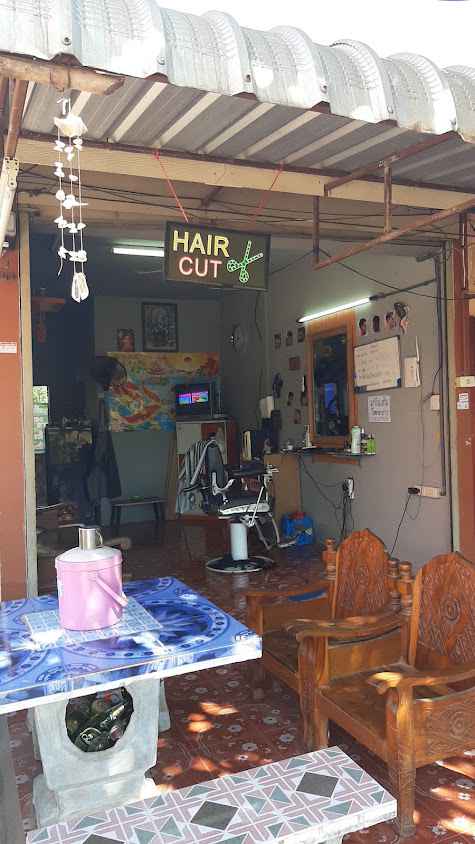 ร้านตัดผมชายติ๊กบาร์เบอร์ - 2