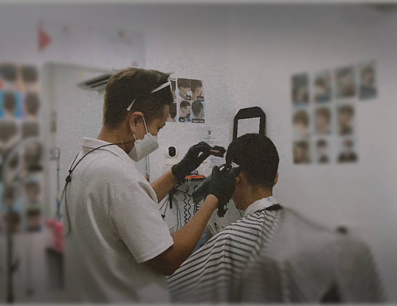ร้านตัดผมชายน้องวีโก้ barber's บ้านยำปูนา