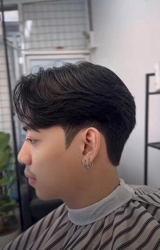 ร้านตัดผมชายสไตล์เกาหลี MANA Studio สาขานิคมสินสาคร