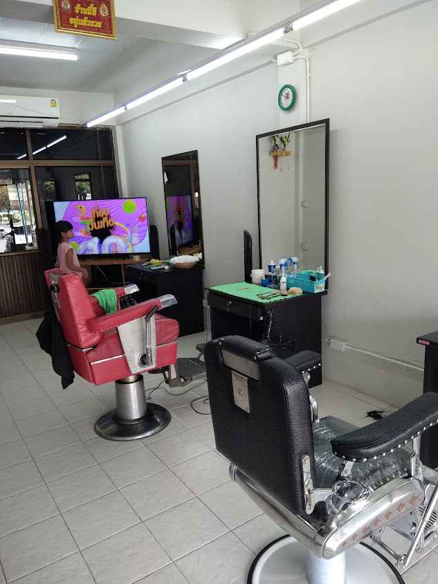 ร้านตัดผมชาย ชัชบาร์เบอร์ - 3