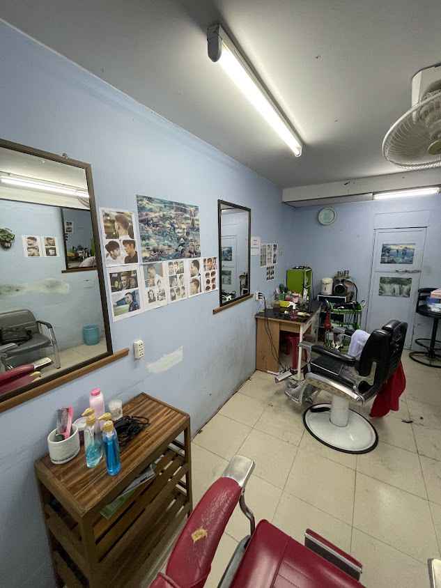 ร้านตัดผมชาย ซ.พบสุข พรานนก ลอง บาร์เบอร์