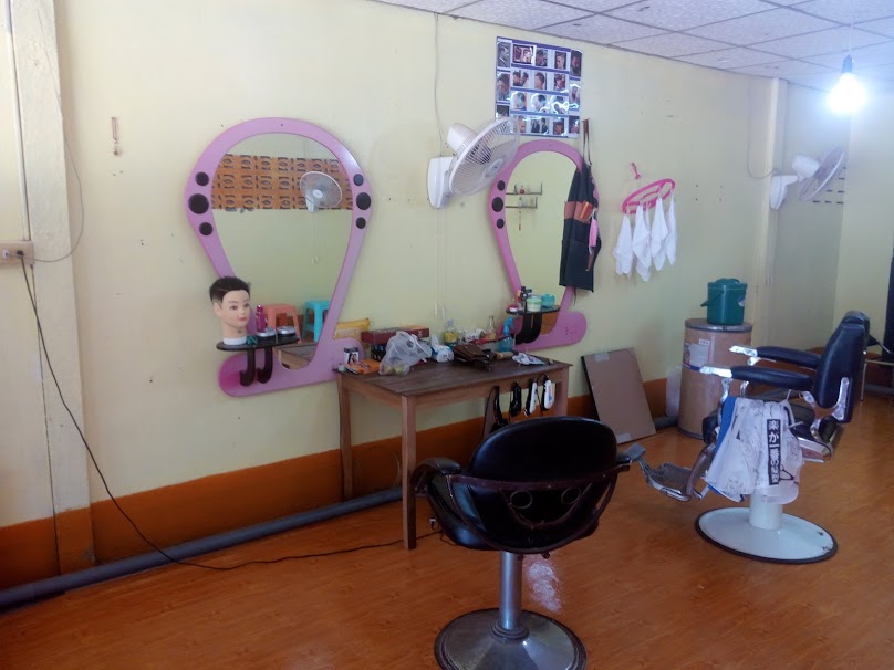 ร้านตัดผมชาย พาฝัน บาร์เบอร์ - 1