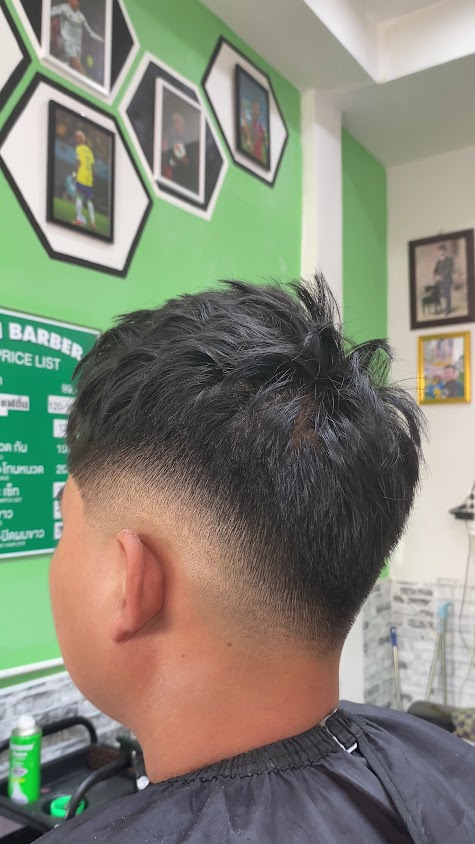 ร้านตัดผมชาย อภิ Barber shop 1 - 3