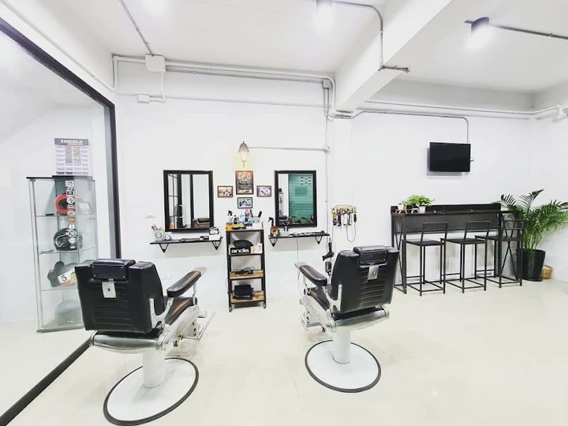 ร้านตัดผมชาย โย บาร์เบอร์ช็อป สาขาพันท้ายนรสิงห์ - 4