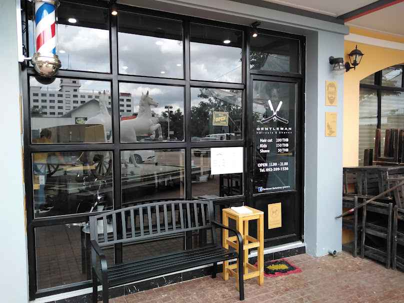 ร้านตัดผมชาย Gentlemen VIP @MR.มารวยมุกดาหาร - 2