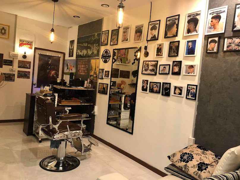 ร้านตัดผมชาย Khanlnw Vintage - 3