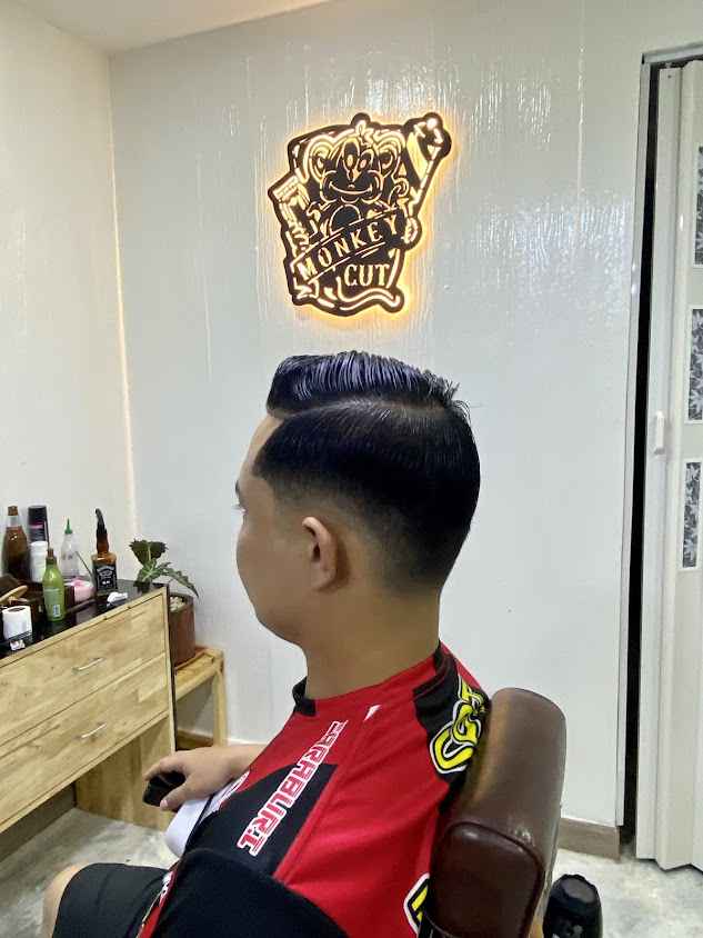 ร้านตัดผมชาย Monkey Cut - 3