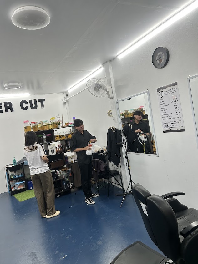 ร้านตัดผมชายOver Cut - 2