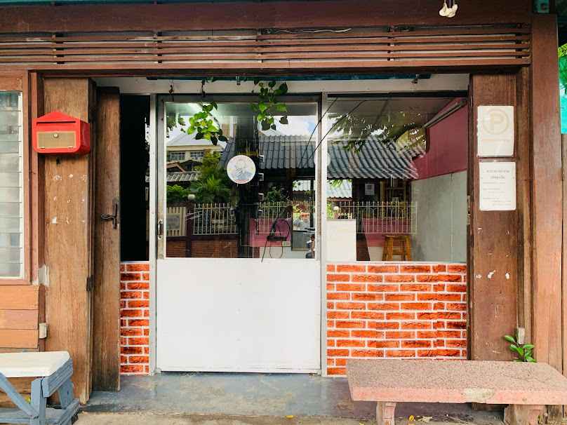 ร้านตัดผมป้อมมือซ้าย - 2