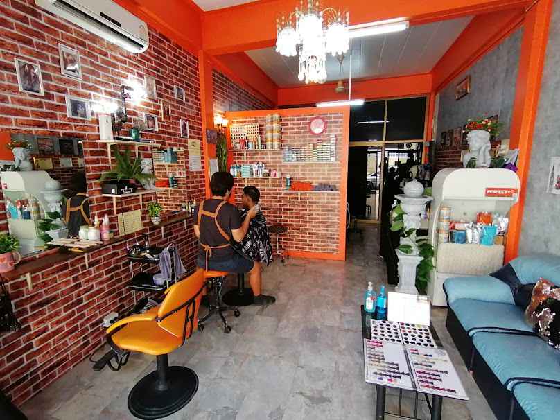ร้าน​ตัดผม​ เยี่ยมแฮร์​คัท​โคราช​ - 4