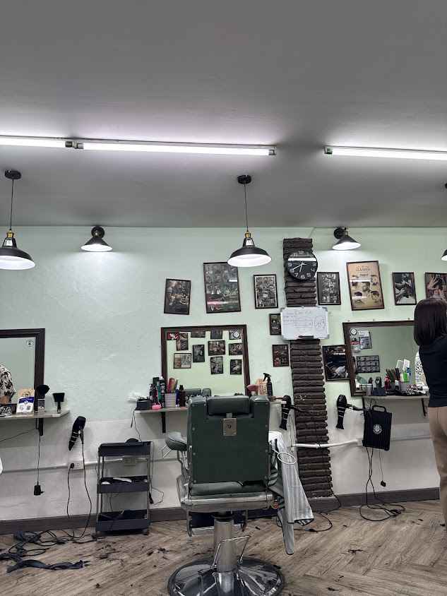 ร้านตัดผม Cool cut barbershop