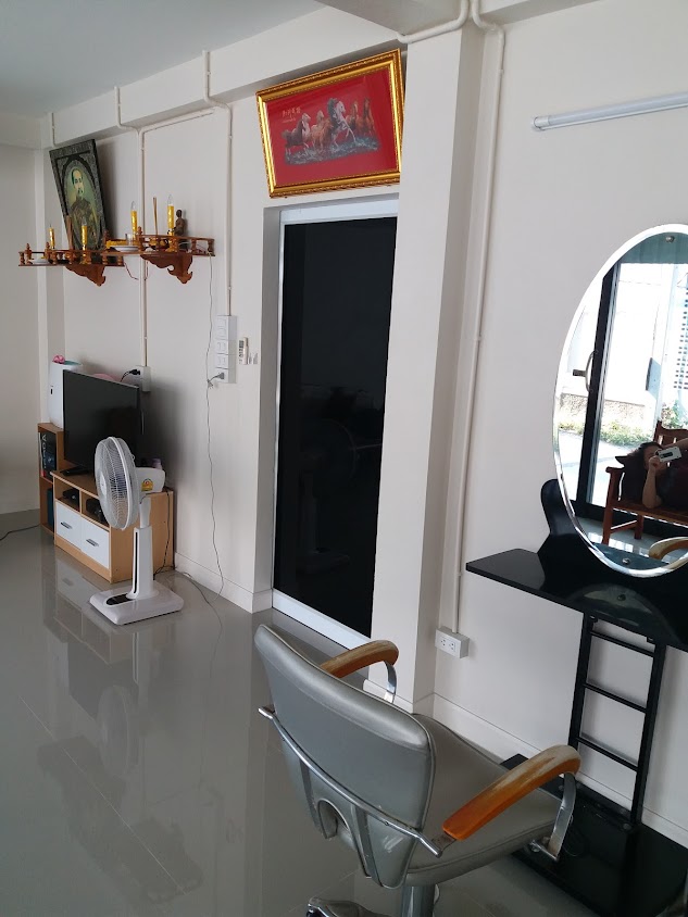 ร้านตัดผม Open - 4