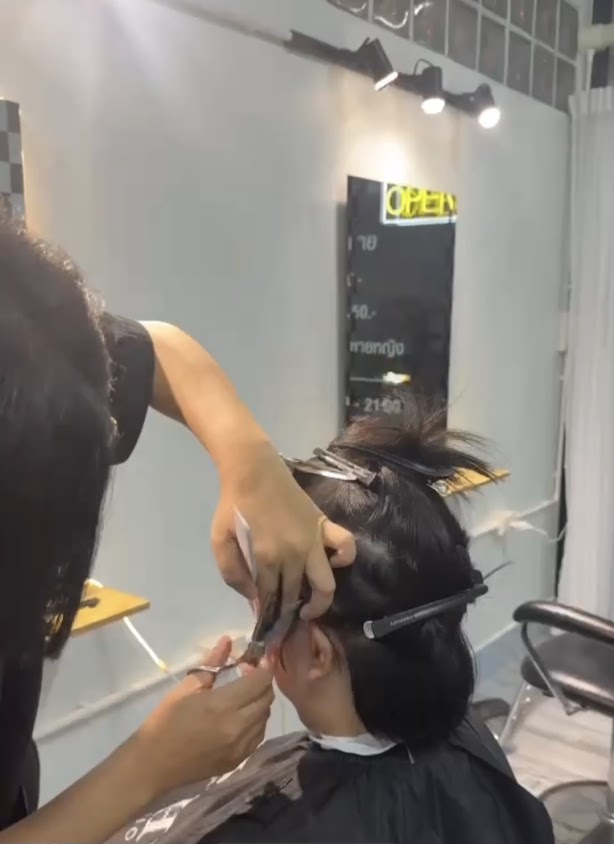 ร้านตัดผม TIME 2 CUT - 2