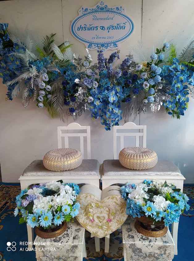 ร้านต้นหญ้าฟลาวเวอร์ &wedding ลพบุรี