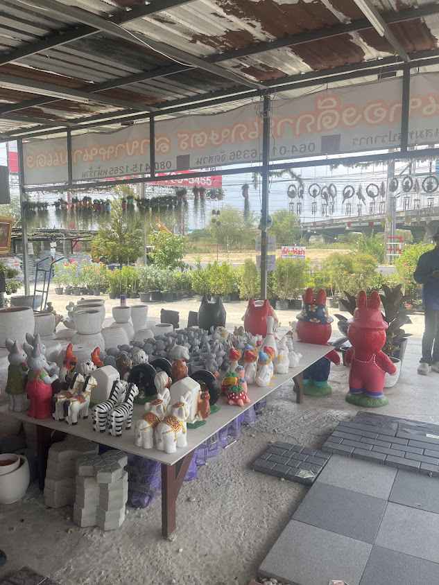 ร้านต้นไม้ดินทองดีการเกษตร สาขา หนามแดง