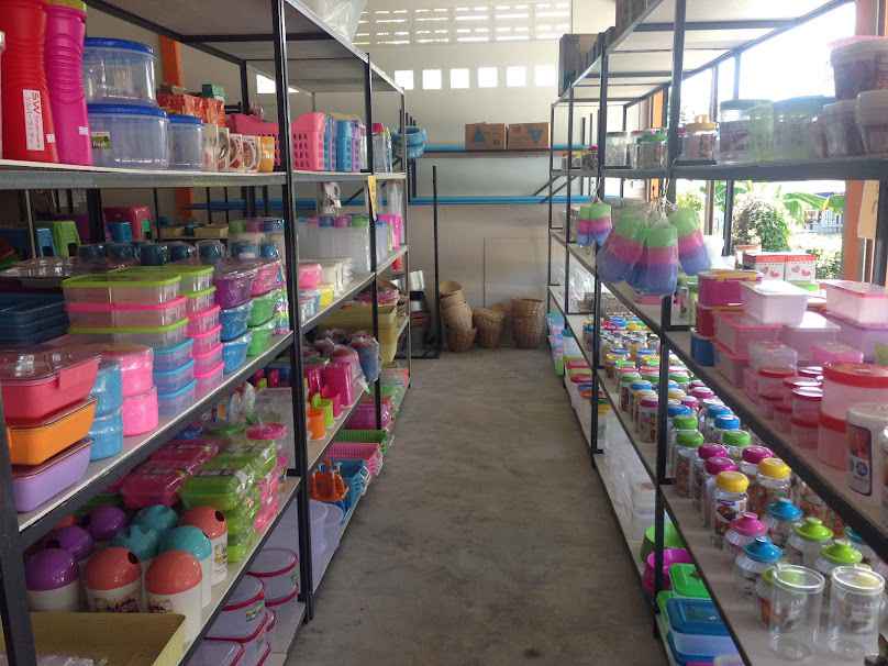 ร้านทรัพย์มั่นคง อุปกรณ์ก่อสร้าง,เสื้อผ้ามือสอง - 2