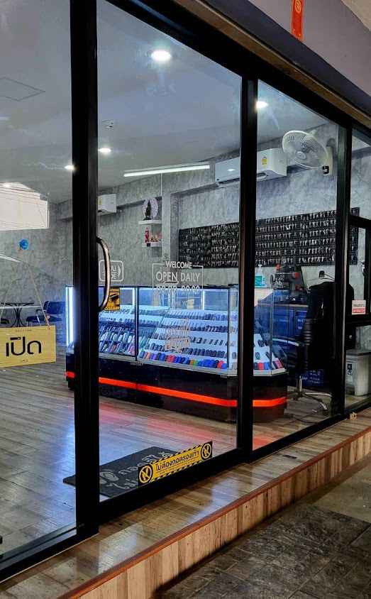 ร้านทำกุญแจบ่อวิน ปลวกแดง ใกล้ฉัน - 4