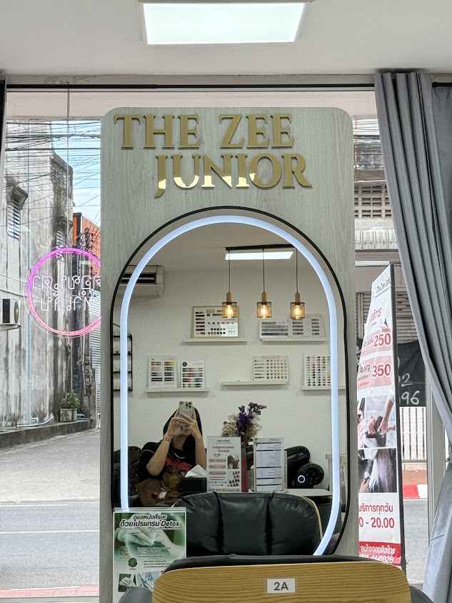 ร้านทำผมระยอง Salon The Zee Junior ร้านทำผม ต่อผมระยอง ต่อขนตา ทำเล็บ นวดหน้า บริการความสวยครบวงจร - 4