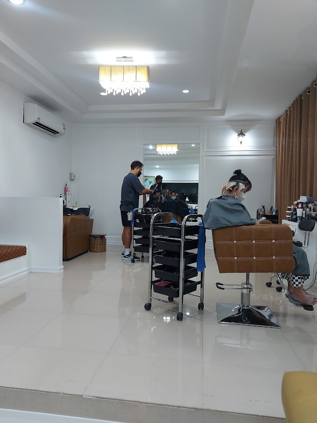 ร้านทำผมเอ็ดดี้นครสวรรค์ ร้านตัดผมวินเทจและซาลอน - 2