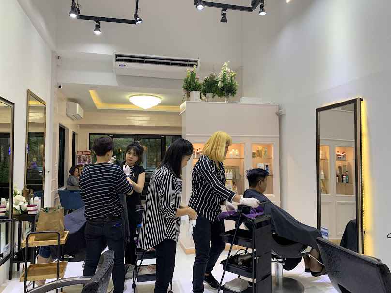 ร้านทำผม 2+1 สาขาอุทยานสวรรค์ นครสวรรค์