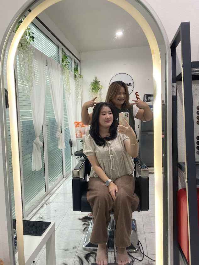 ร้านทำผม iMew Studio (จองคิวล่วงหน้าเท่านั้น)