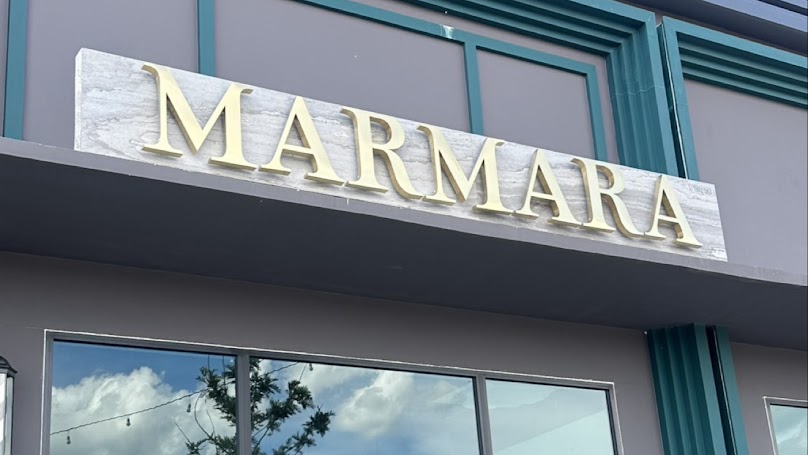 ร้านทำผม MARMARA Professional Hair Studio