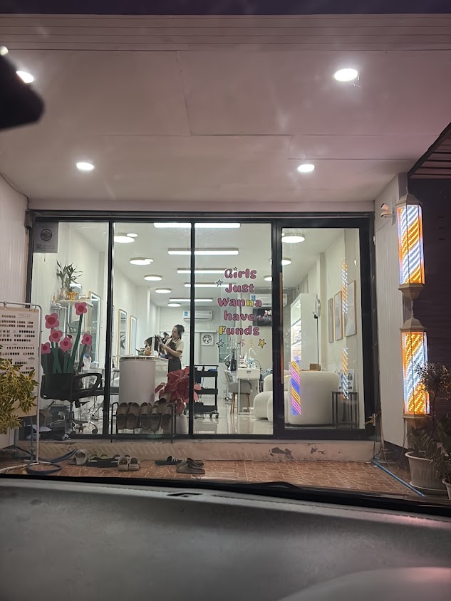 ร้านทำผม Vilnalin Salon and Spa สปาผมนวดบำบัด สาขาแพรกษา (ทรัพย์พัฒนา) - 2