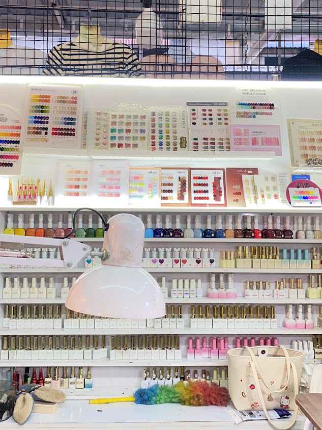 ร้านทำเล็บตลาดอินดี้ปิ่นเกล้าNARA NAILS