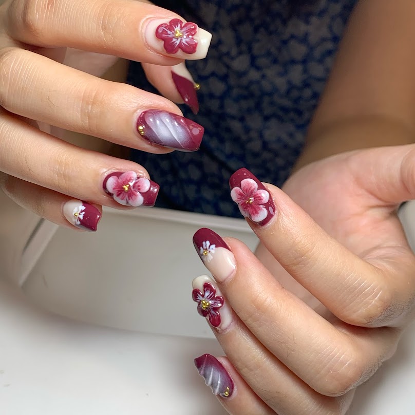 ร้านทำเล็บ Clover Nail