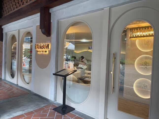 ร้านทำเล็บ Rainbow Nails One Nimman