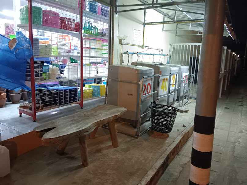 ร้านท็อปสตาร์ เครื่องซักผ้าหยอดเหรียญ