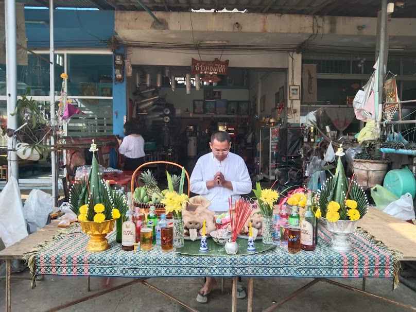 ร้านท่อไอเสียสรรธนโชติ - 2