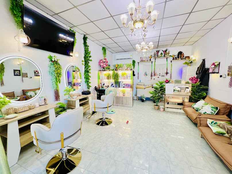 ร้านนีเลอคัท & รีแลกซ์ - 4