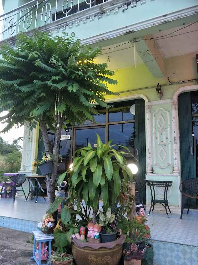 ร้านน้องนาง:คาราโเกะ