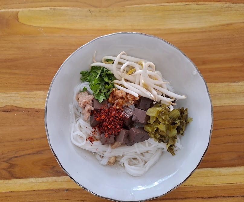 ร้านบาร์ขนมเส้น